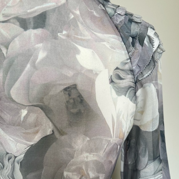 Diane Von Furstenburg Floral Silk Blouse - Picture 7 of 9